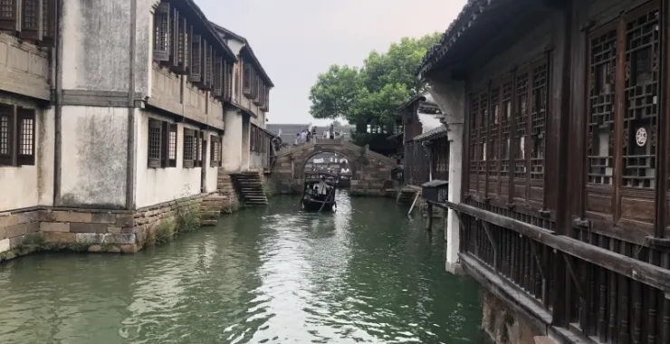 旅游旅行江南水乡乌镇景点景区乌篷船风景