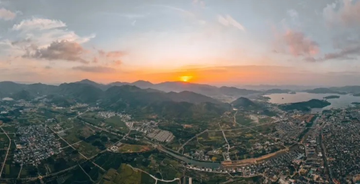 余姚城市全貌俯瞰航拍夕阳朝阳晚霞山间落日日出