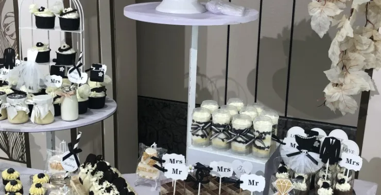 结婚婚礼现场婚庆喜宴摆台甜品美食