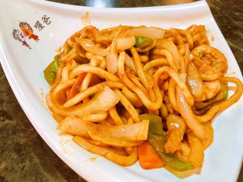 韩国料理海鲜乌冬面美食餐饮面条