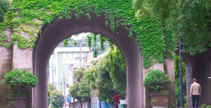余姚临山城门石门