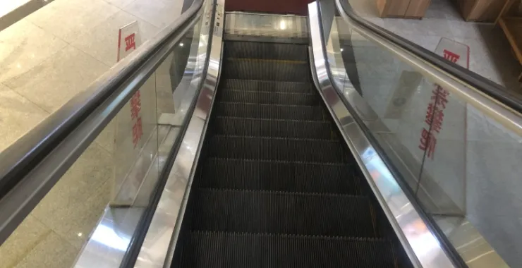 手扶电梯自动行人电梯扶手电梯电扶梯
