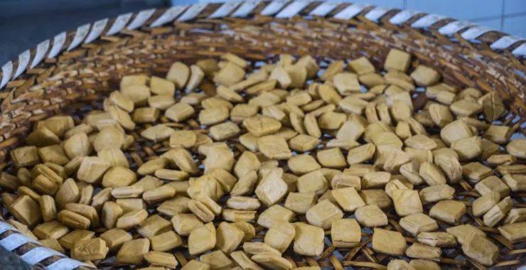 余姚临山美食传统手工豆干点心豆制品制作香干豆腐