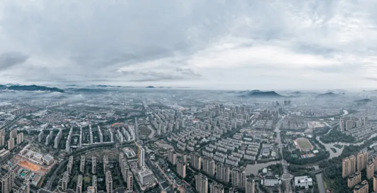 余姚高楼大雾袭城云雾缭绕人间仙境
