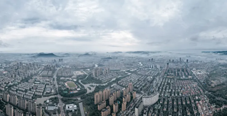 余姚高楼大雾袭城云雾缭绕人间仙境