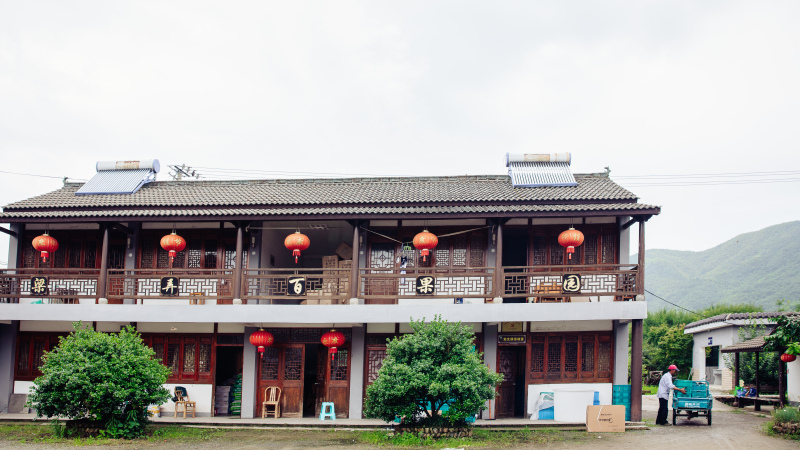 余姚梁弄百果园采摘时兴水果
