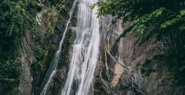 余姚梁弄白水冲美景旅游网红打卡地景点郊游避暑