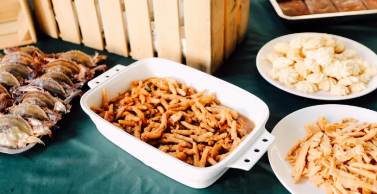 余姚公司团建拓展活动吃饭小火锅美食