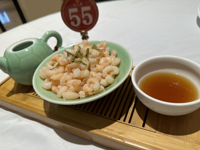 美食分享网红打卡龙井虾仁西湖杭州