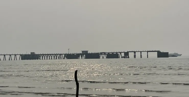 广西北海 紫霞湾 海 沙滩 日落 晚霞海边