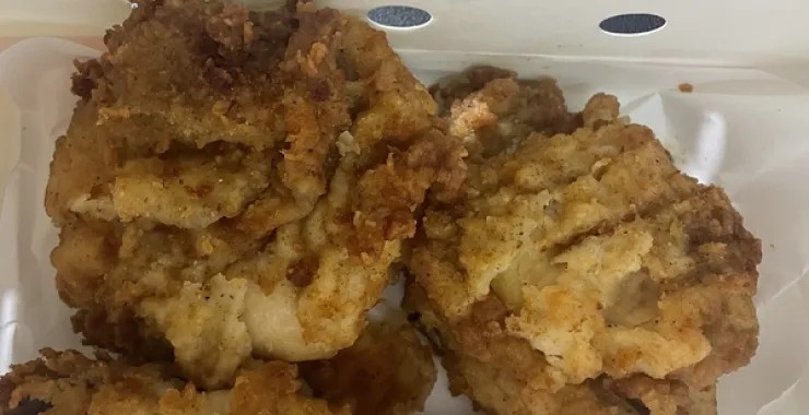 广西北海肯德基疯狂星期四吮指原味鸡块美食炸鸡