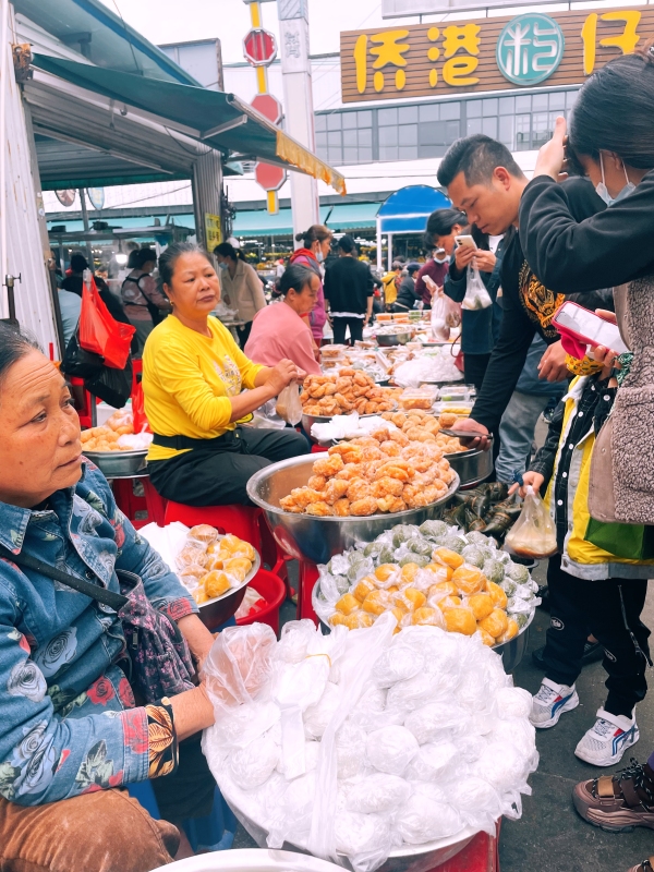广西北海籺仔街糯叽叽美食早市街边摊
