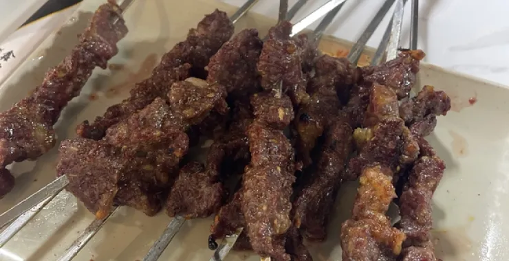 羊咩咩烧烤美食余姚烤羊肉串烤牛肉串烤串夜宵宵夜