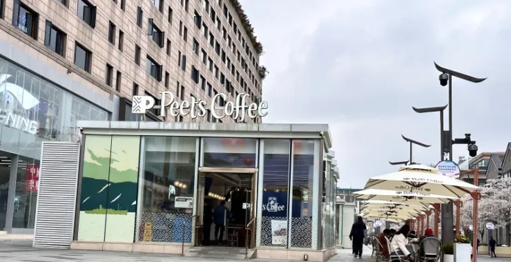 杭州西湖高奢专卖店