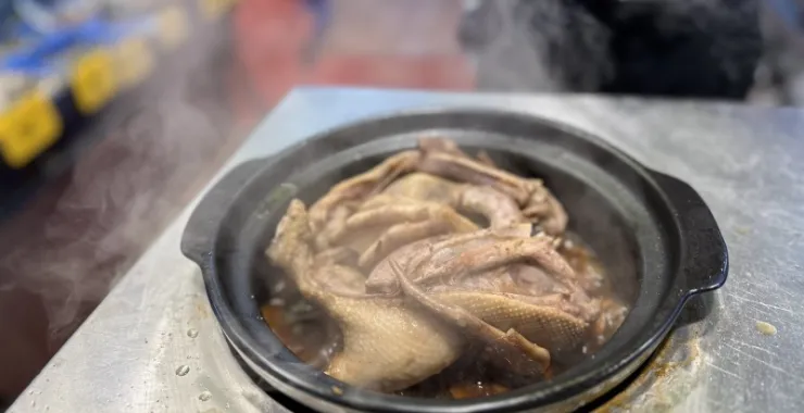 厦门八市美食海鲜水果特产网红打卡宵夜姜母鸭