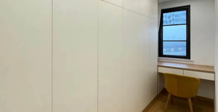原木风探家衣帽间房间