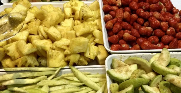 厦门八市美食海鲜水果特产网红打卡宵夜凤梨芭乐草莓西瓜哈密瓜