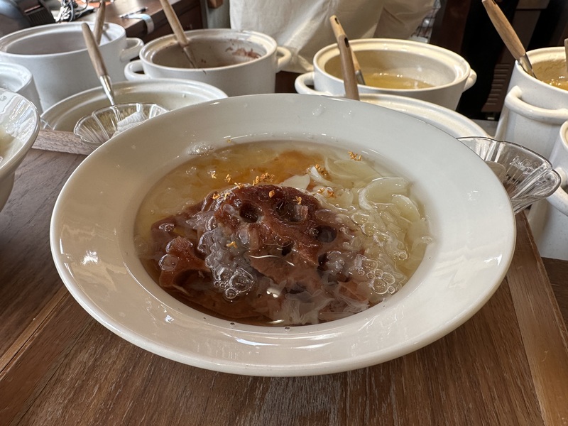 厦门鼓浪屿美食龙头路网红