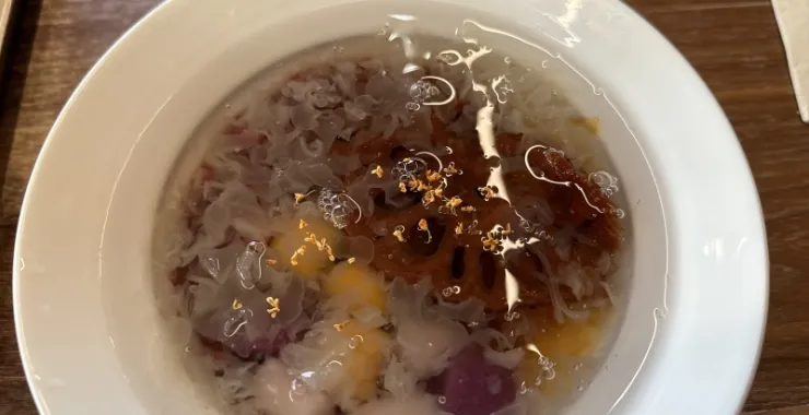 厦门鼓浪屿美食龙头路网红