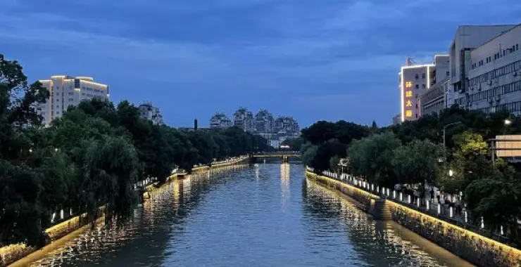 余姚阳明古镇夜景姚江灯光
