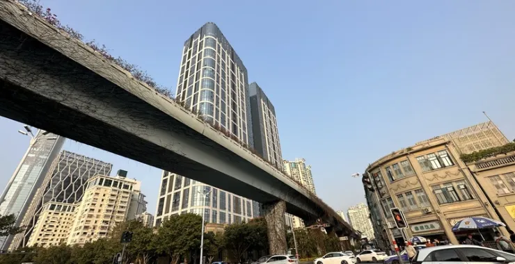 厦门BRT快速公交立交桥专用通道交通汽车马路道路街道
