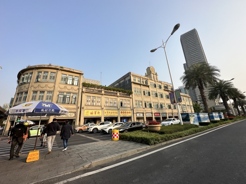 厦门中山路传统建筑酒店宾馆老房子住宿街道街景斑马线