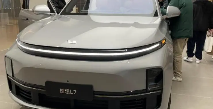 理想汽车L7