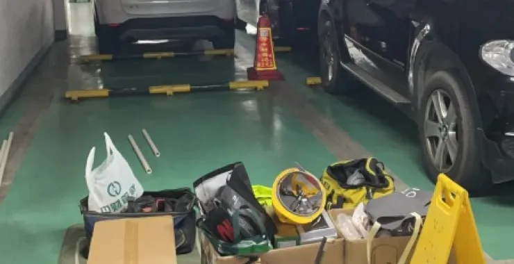 电动车充电桩安装汽车工具