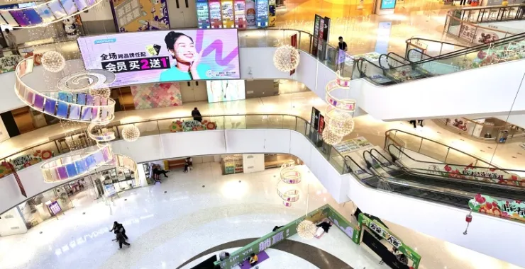 余姚众安内场装饰吊灯电动扶梯广场