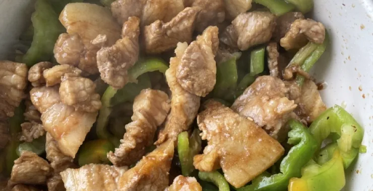 做菜 辣椒炒肉 美食 