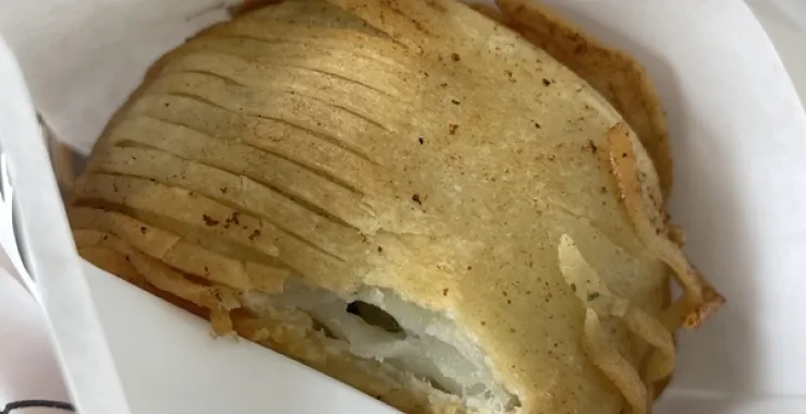 湖北武汉 粮道街 小吃街 金丝荠菜饼  美食