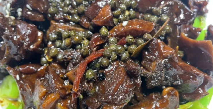 湖北武汉 鱼羊吉 湖北黑鸭 美食 特色