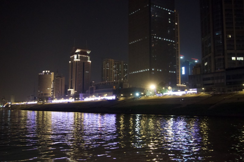 湖北武汉 夜景 灯光 武汉晚安 轮渡江边建筑高楼楼房夜晚游船