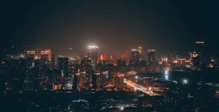 余姚城区城市夜景灯火灯光公路高楼建筑高空月亮晚上俯瞰城市航拍全貌全景金碧辉煌