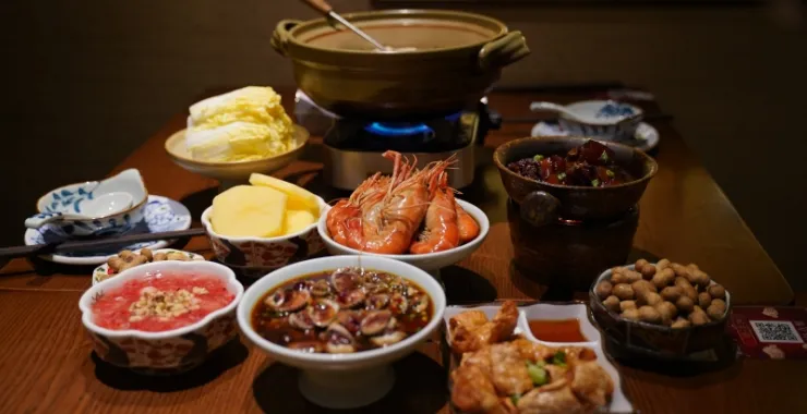 卿家姆小馆生腌熟醉虾红烧肉美食