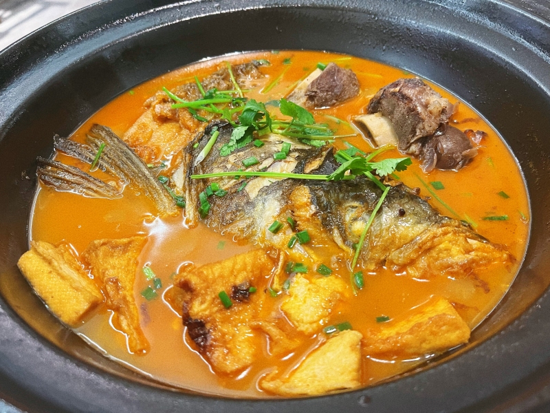 砂锅鱼头煲 鱼头炖豆腐 晚餐下饭菜