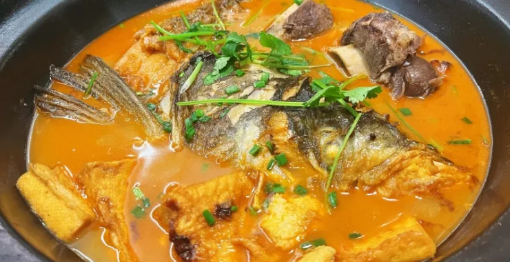 砂锅鱼头煲 鱼头炖豆腐 晚餐下饭菜