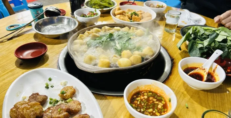 夜宵鸭煲美食餐饮宵夜聚餐