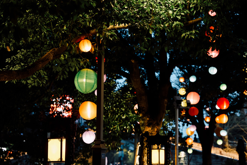 姚江夜景灯光轮渡江边建筑高楼楼房夜晚游船桥阳明古镇