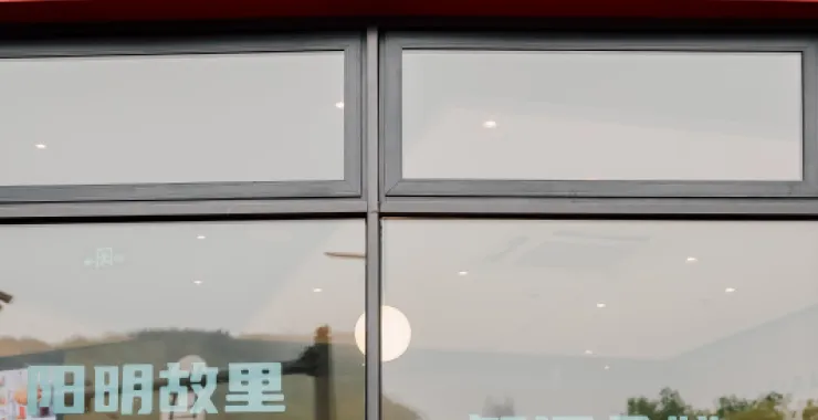余姚KFC阳明文化餐厅老爷爷美食余姚肯德基龙山店玩具阳明文化主题餐厅汉堡薯条鸡块炸鸡