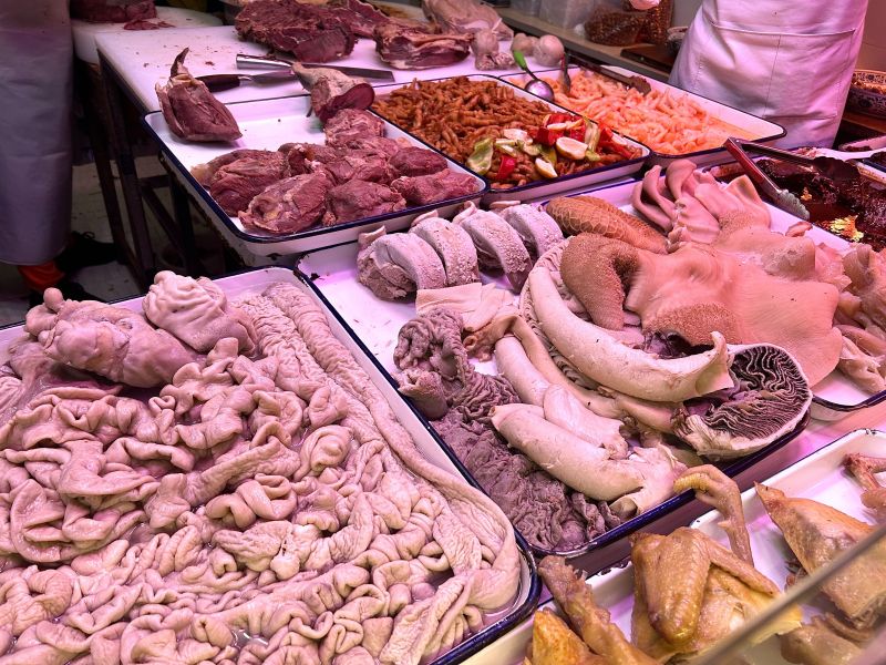 生活菜场买菜牛肉熟食肉类荤菜