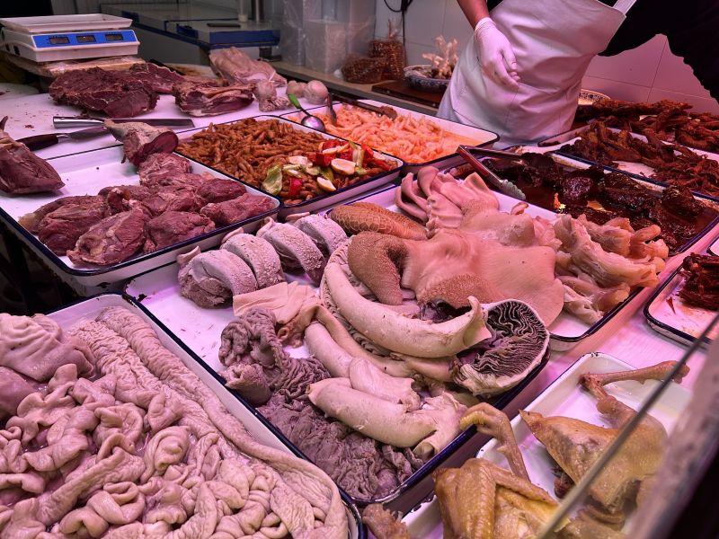  生活菜场买菜牛肉熟食肉类荤菜