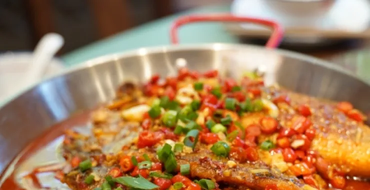 余姚湘菜馆美食探店辣味鲈鱼