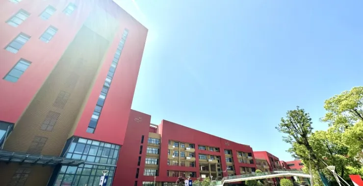 宁波诺丁汉大学附属中学宁诺附中学校教育