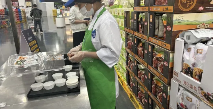 山姆超市促销购物试吃