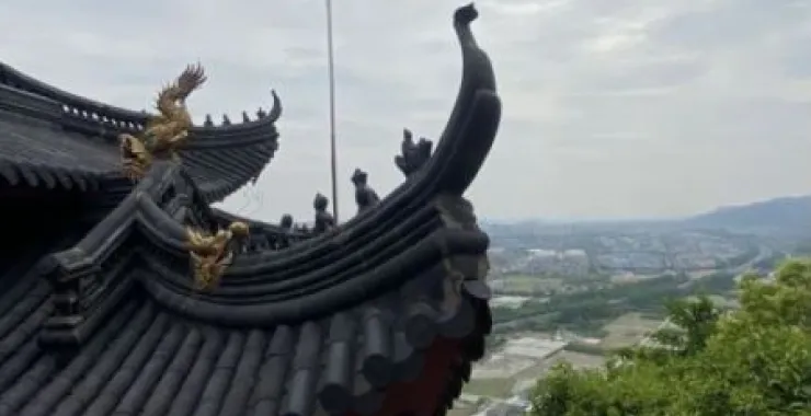 肖东寺庙烈士墓