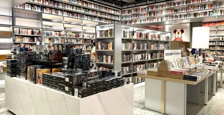 书藉名著小说课外书学生学习书店书架看书