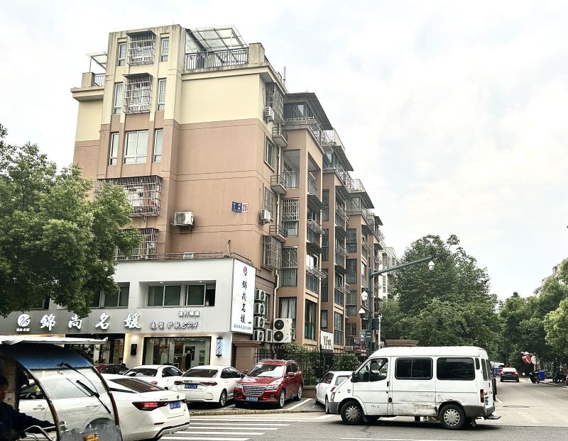 马路交通汽车四明公寓小区住宅