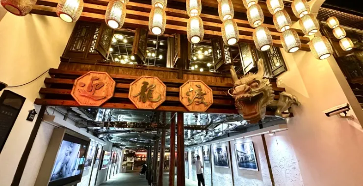 余姚阳明古镇夜景古建筑融合新中式风格迎龙渡