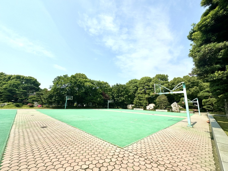 余姚市高风中学篮球场